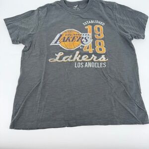 Banner LA Lakers‎ NBA Graphic T-Shirt Mens Medium Charcoal Gray Slub Knit